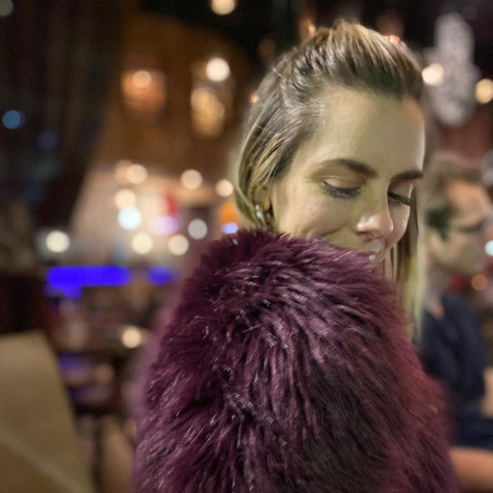 Meet your Posher, Isabel